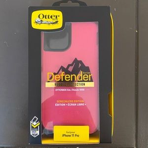 Otterbox defender iPhone 11 Pro case